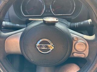 2012 Nissan Versa 1.6 SV - Interior Steering Wheel With Keys Image